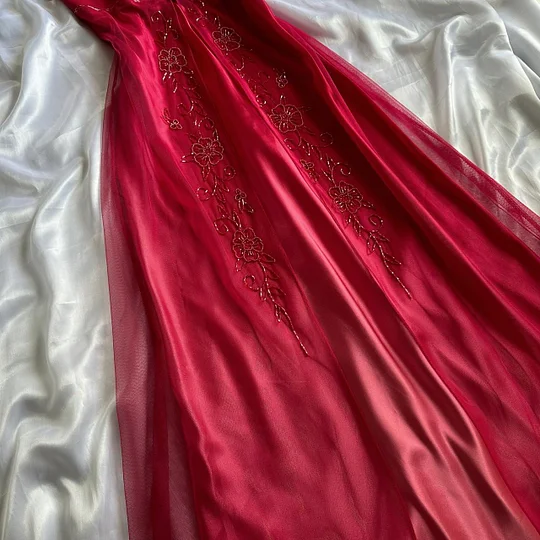 Beautiful Red Satin Tulle Beaded A Line Long Birthday Party Dress Evening Gown Y9746