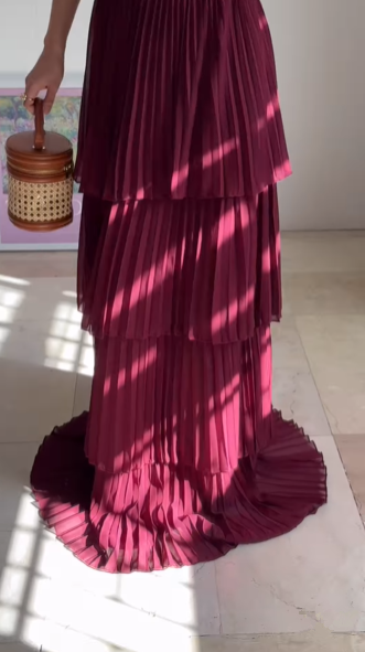 Burgundy Strapless Chiffon Pleated Tiered Long Evening Dress A Line Prom Dress Y8503