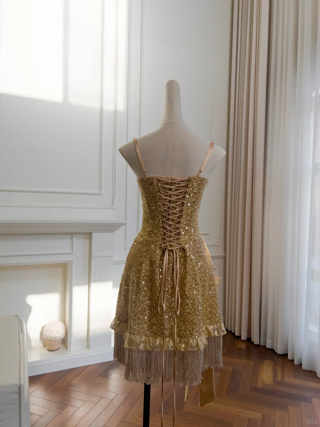 Glitter Gold Sequin Sheath Short Birthday Outfits Graduation Homecoming Dress Y8983