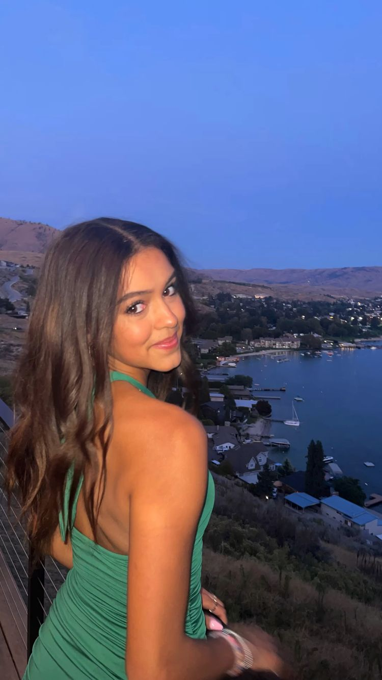 Women Close-Fitting Solid Color Dress Halter Neck Sleeveless Sexy Green Homecoming Dress Y2659