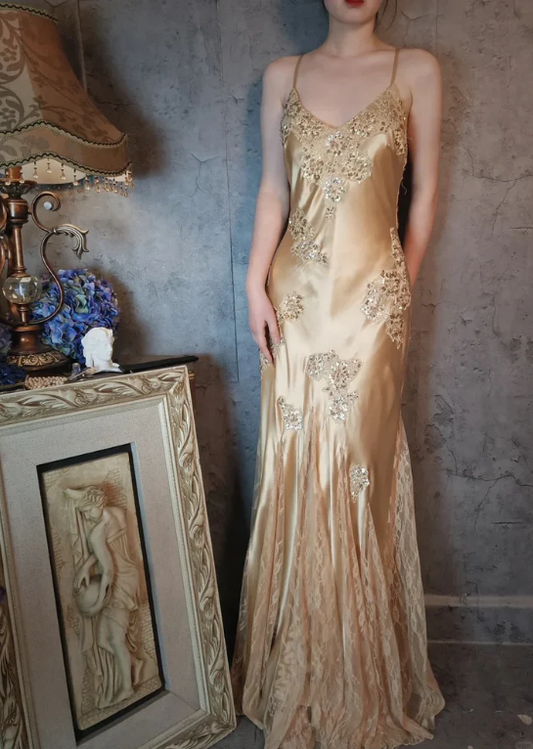 Vintage Spaghetti Straps V-neck Satin Lace Sequin Appliques Long Prom Gown Backless Mermaid Party Dress SP453