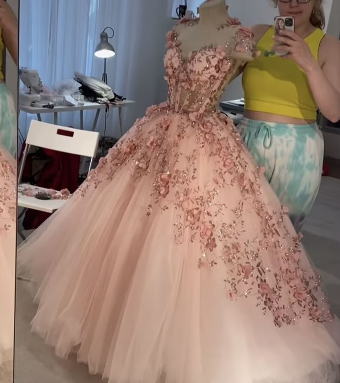Blush Pink Flowers Applique Ball Gown,A Line Tulle Prom Dresses,Quince Simplepromdress Blush Pink Flowers Applique Ball Gown,A Line Tulle Prom Dresses,Quince Simplepromdress