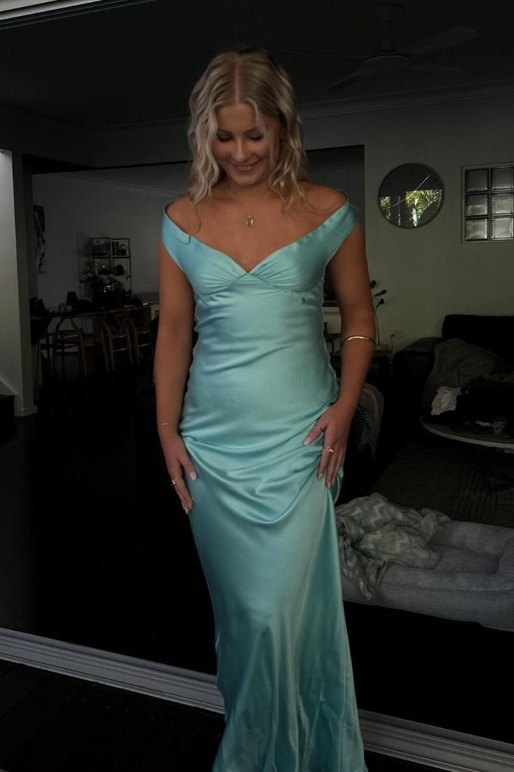 Off The Shoulder Long Party Dress Sexy Backless Satin Prom Dress Y7938