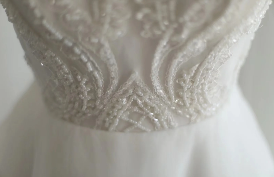 Pretty Halter Sleeveless White Tulle Beaded Long Mermaid Wedding Dress Formal Bridal Dress SP1168