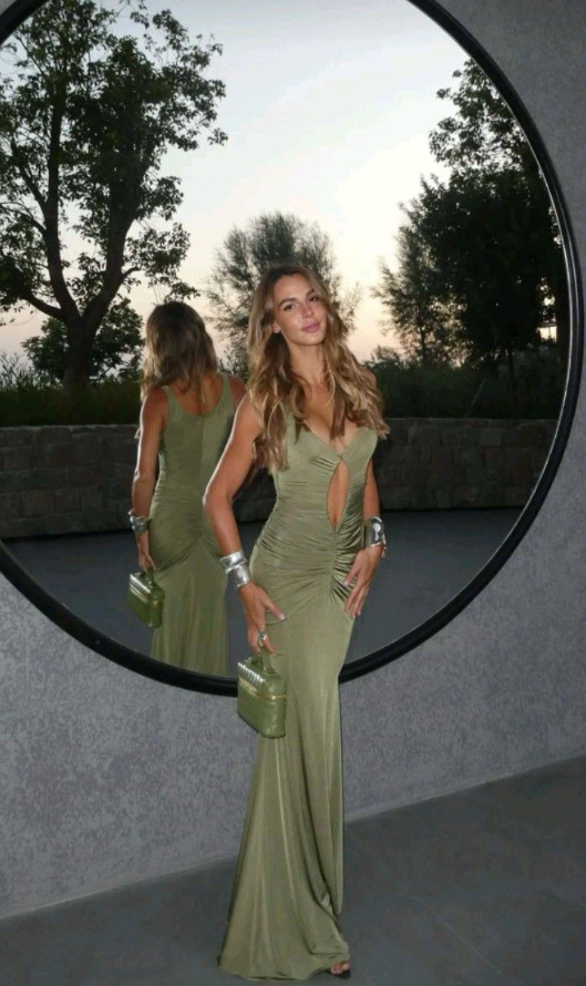 Sexy V Neck Green Satin Mermaid Long Wedding Guest Dress Evening Gown SP888