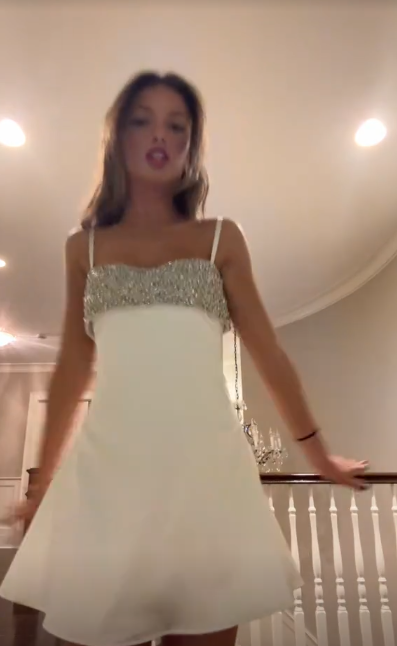 Elegant White Spaghetti Straps Satin Beaded A Line Short Homecoming Dress Formal Birthday Outfits Y9323