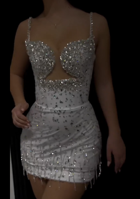 Gorgeous White Spaghetti Straps Satin Beaded Sheath Cocktail Dress Short Graduation Homecoming Dress Y9264