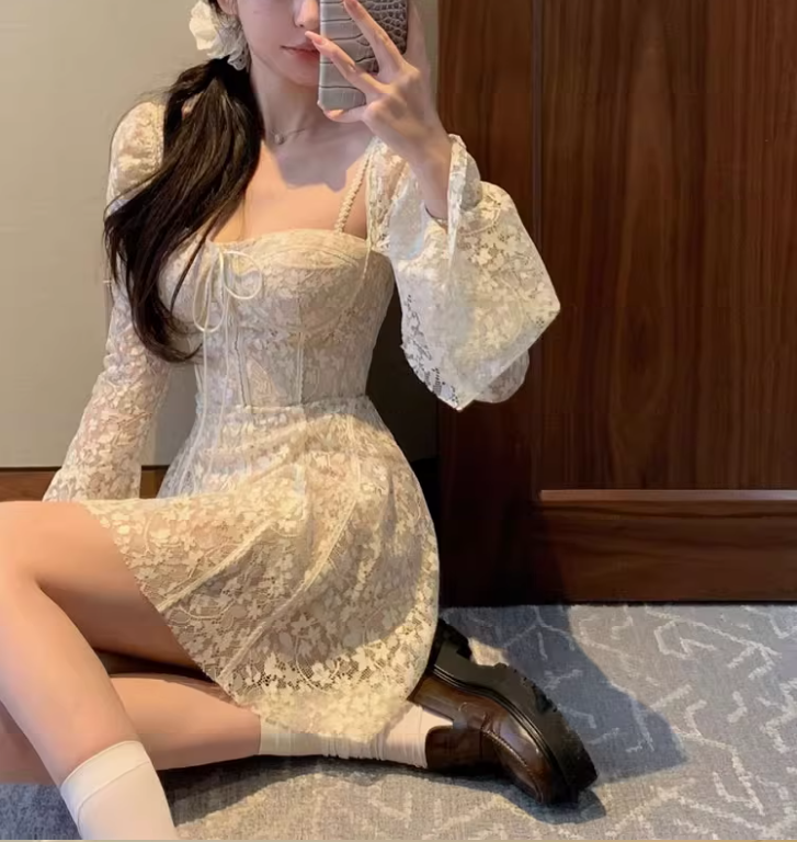 Classy Off-White Lace Long Sleeves A Line Short Graduation Homecoming Dress Formal Birthday Outfits Y9362