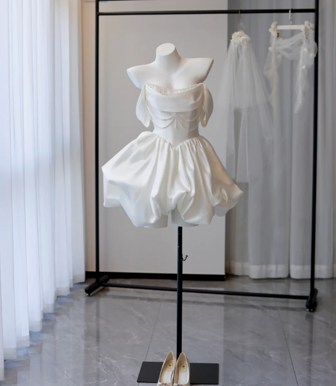 Classy Off The Shoulder White Satin Beaded A Line Short Homecoming Dress Formal Birthday Outfits Y9292