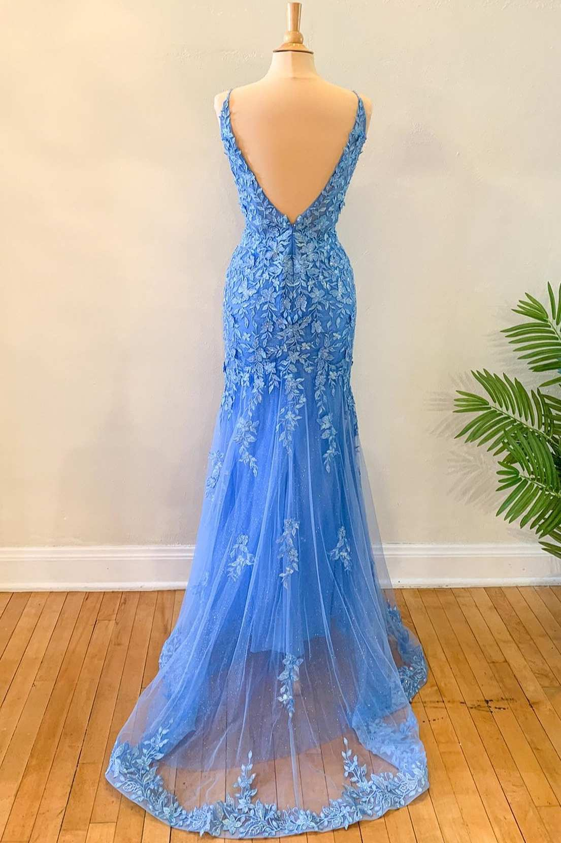 Blue Floral Appliques Backless Mermaid Long Prom Dress Y1889