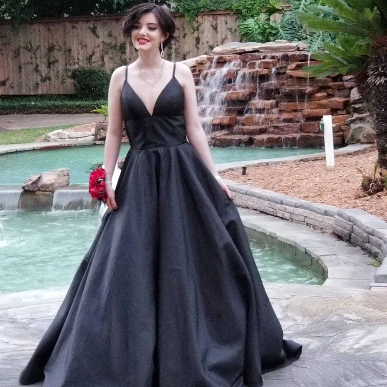 Spaghetti Straps Emerald Green Taffeta Long Prom Dress Y1582