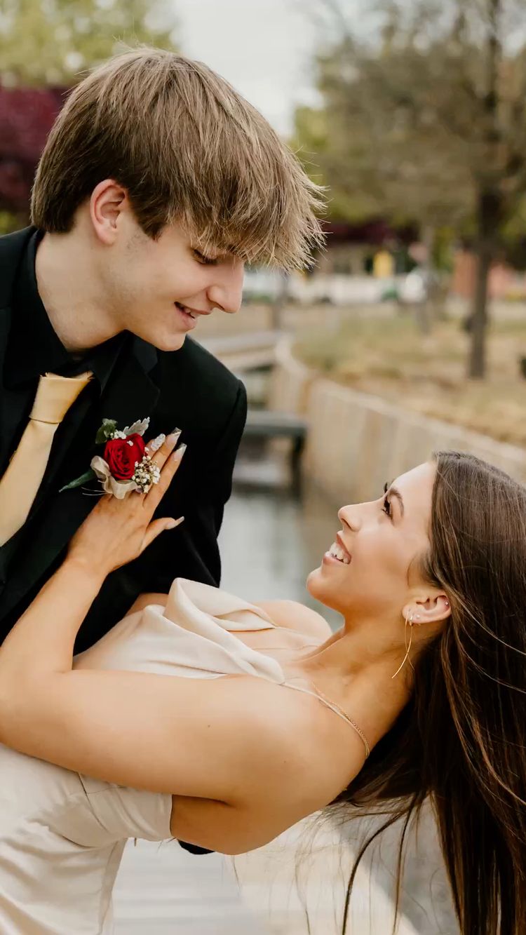 Classy Champagne Sleeveless Prom Dress,Elegant Wedding Reception Dress Y1099