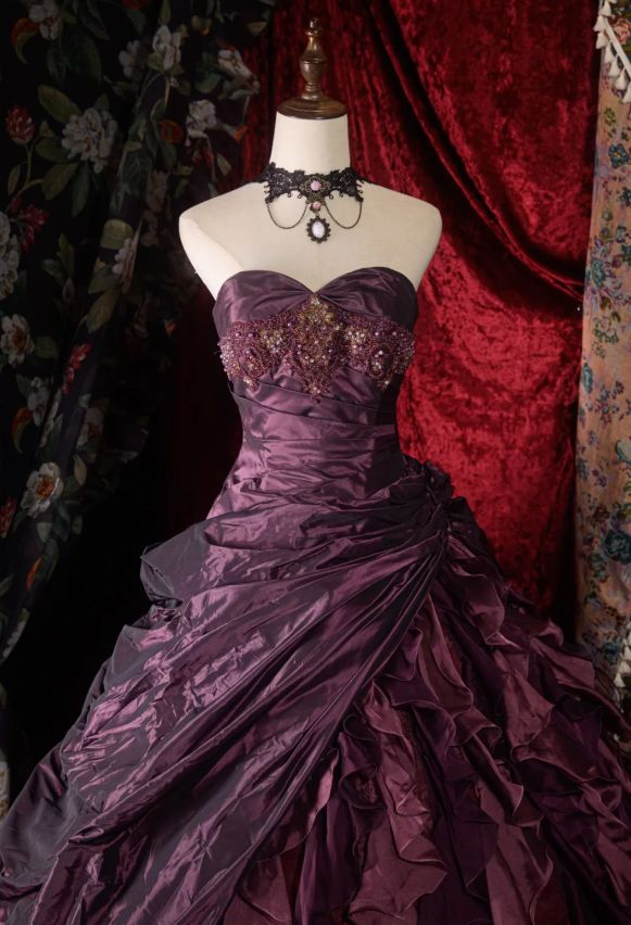 Vintage Sweetheart Neck Tulle Satin Pleated Ball Gown Purple Formal Birthday Quinceanera Dress SP1361