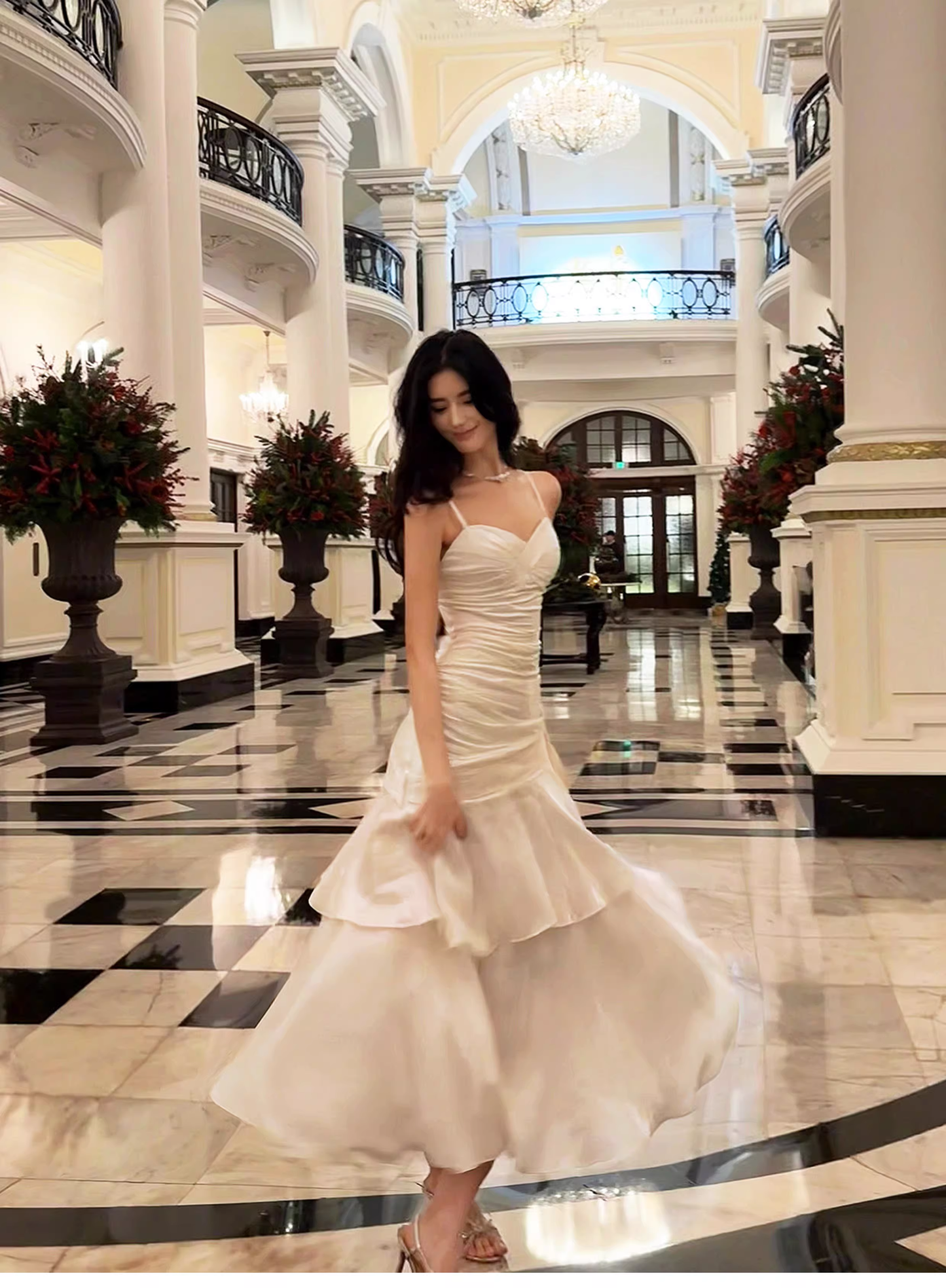 Charming White Spaghetti Strap Satin Ruffles Layered Mermaid Long Party Dress Prom Dress SP1985