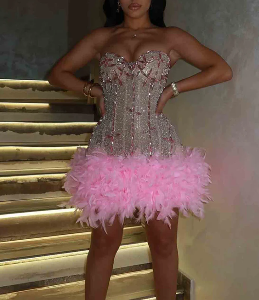 Gorgeous Pink Sweetheart Neck Beaded Feathers Sheath Cocktail Dress Formal 8th Graduation Homecoming Dress Y9446