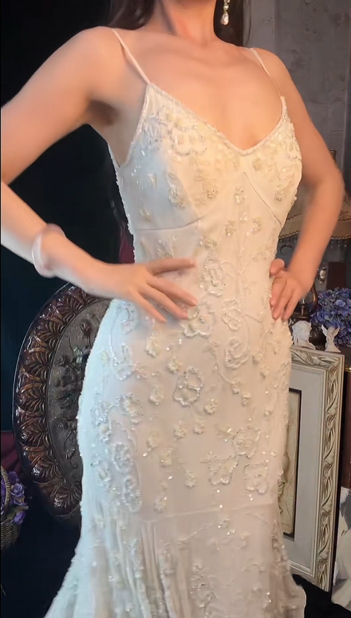 Gorgeous Spaghetti Straps White V Neck Chiffon Beaded Mermaid Birthday Outfits Long Party Dress SP1253