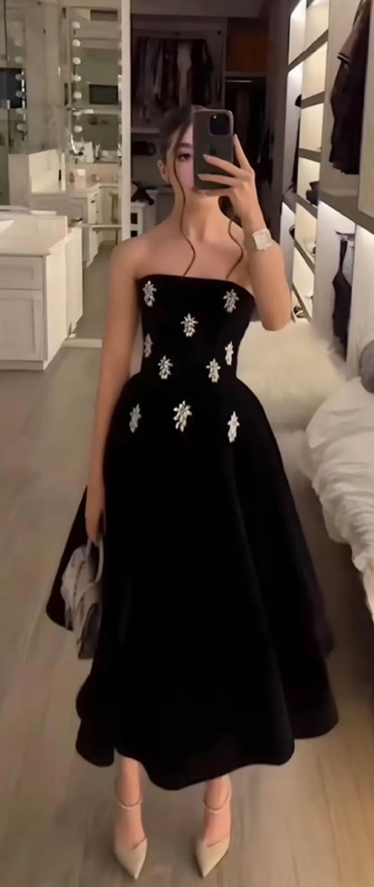 Elegant Strapless Black Velvet Beaded A Line Birthday Outfits Long Evening Gown SP1012