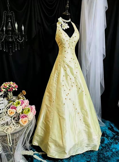 Charming Halter Ball Gown Yellow Satin Beaded Long Prom Dress Evening Gowns With Wrap SP2379