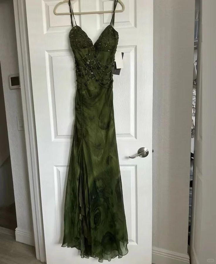 Vintage Spaghetti Straps Green Chiffon Beaded Mermaid Slit Long Prom Dress Birthday Evening Gown SP1811