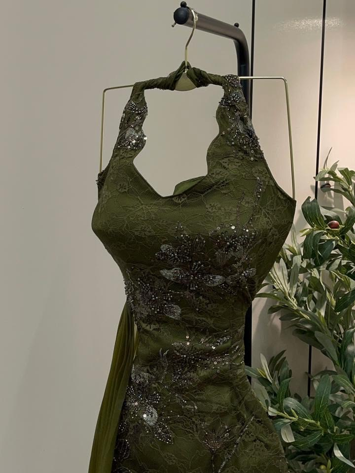 Vintage Olive Green Lace Sequin Beaded Sheath Long Party Dress Halter Birthday Prom Gowns SP2275
