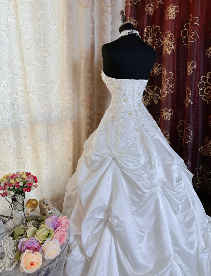 Vintage Strapless Satin Pleated Beaded Bridal Dress White Long Wedding Dress SP1611