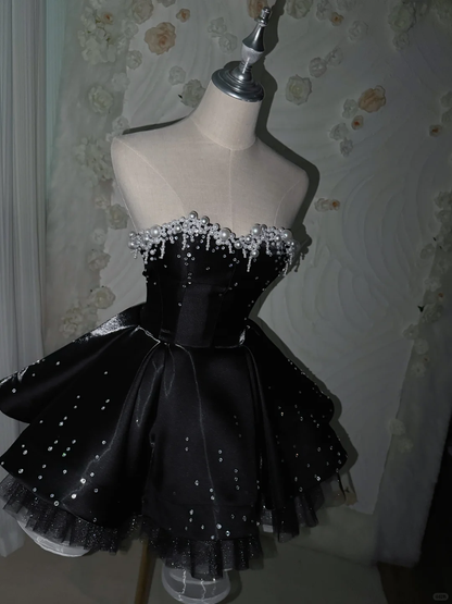 Pretty Sweetheart Neck Satin Beaded Short Homecoming Dress Black Short Birthday Dress SP4221