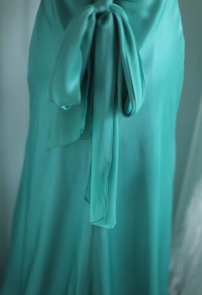 Elegant Green Halter Satin Mermaid Long Wedding Guest Dress Party Dress SP1263