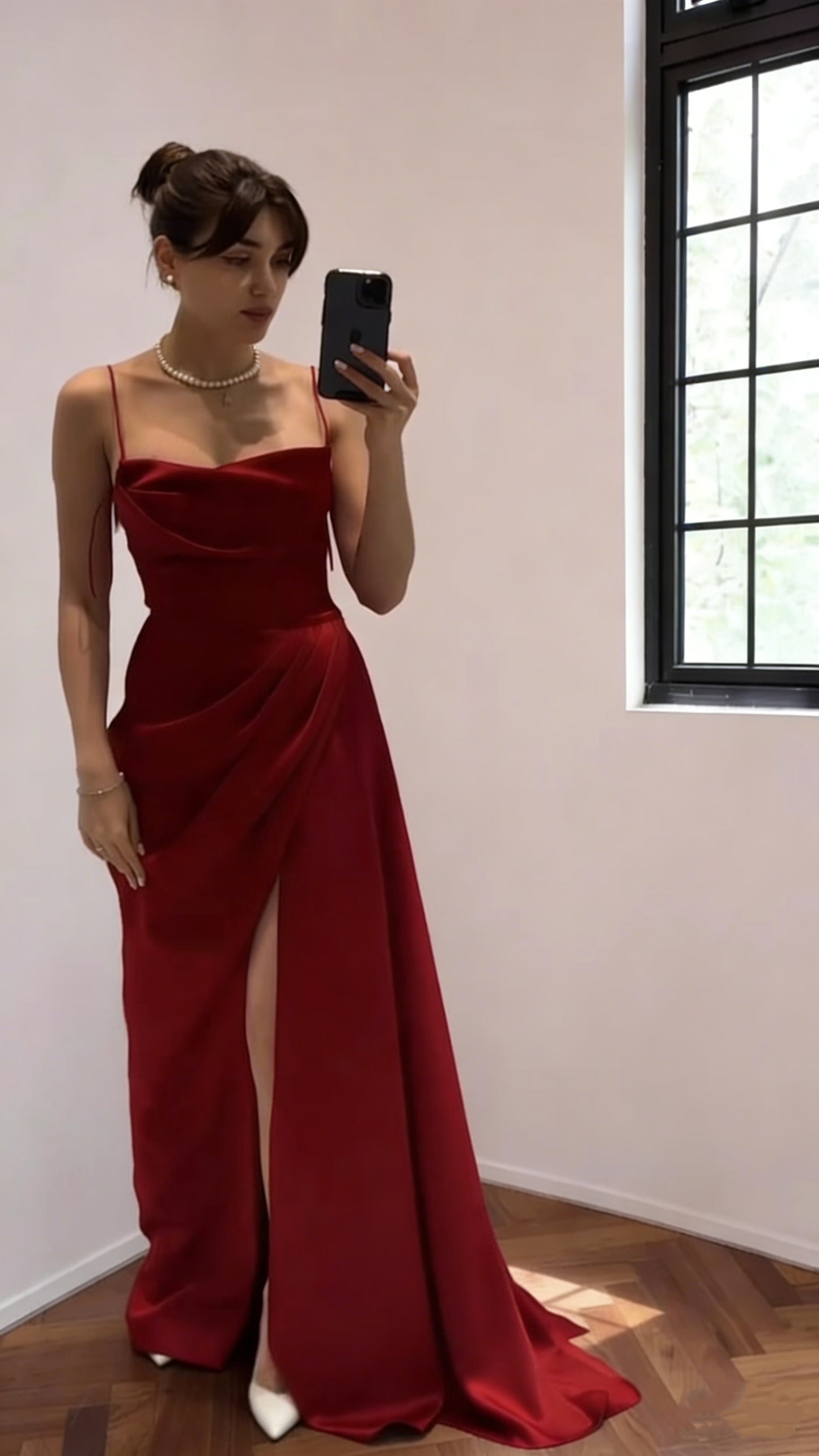Charming Spaghetti Straps Red Satin Slit Long Evening Dress 18th Birthday Outfits SP1905