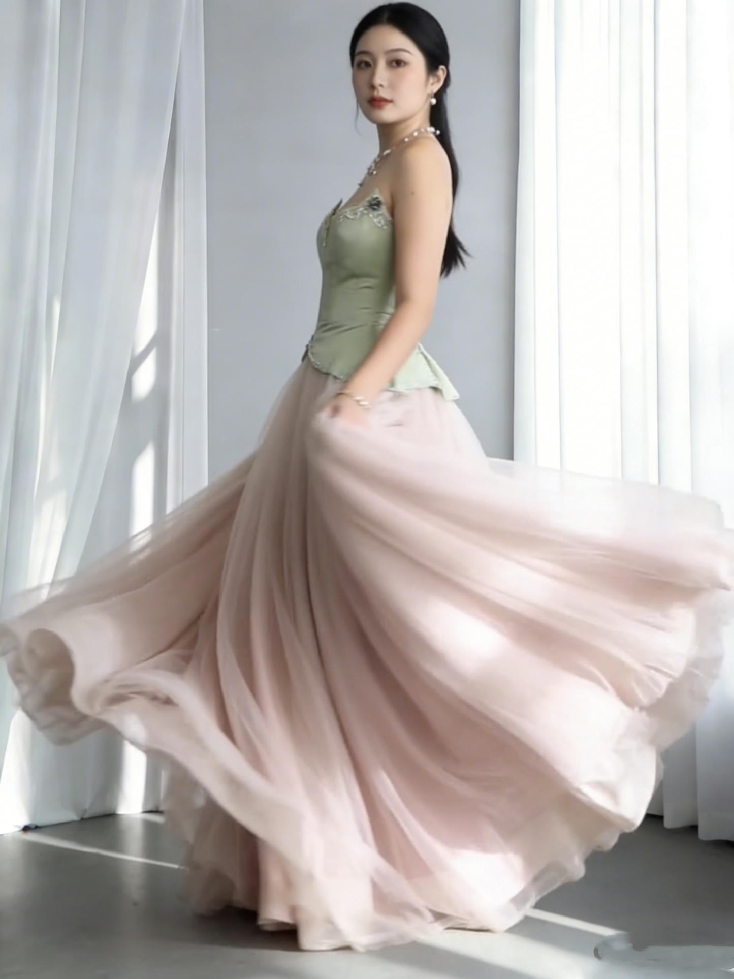 Pretty Strapless Tulle Beaded A Line Long Evening Dress Birthday Prom Dresses SP2051