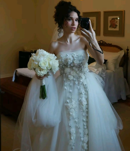 Glamorous Strapless Tulle Floral Beaded Long Wedding Dress White Bridal Dresses SP2114