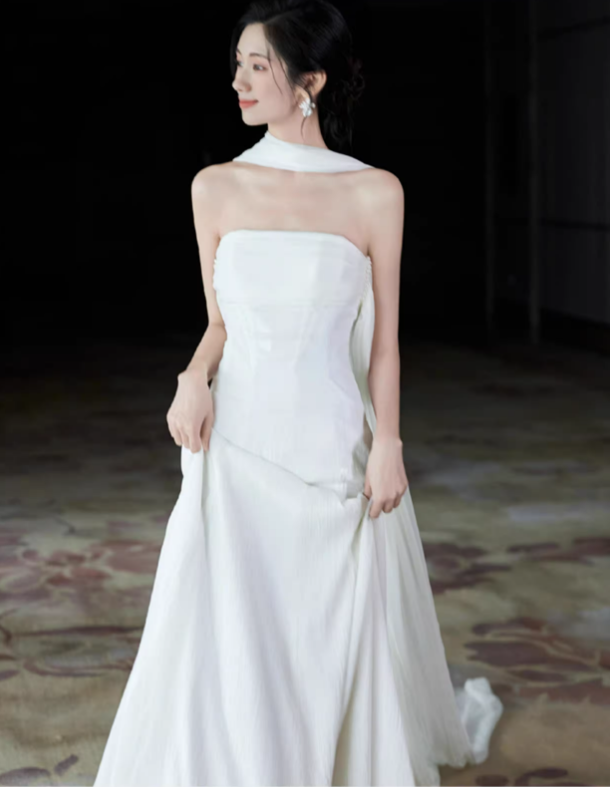 Pretty White Strapless Tulle Mermaid Long Wedding Dress Bridal Gowns With Ribbon SP2017