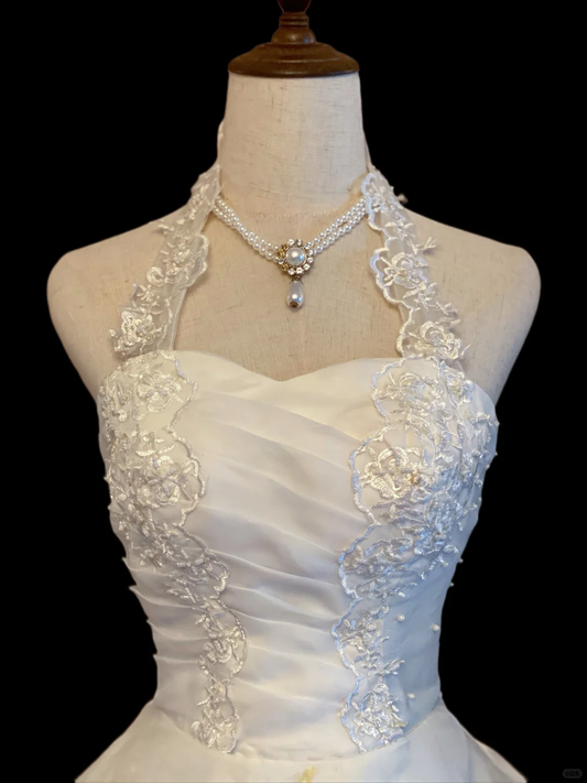 Vintage Halter Ball Gown White Tulle Pleated Lace Long Wedding Dress SP4085