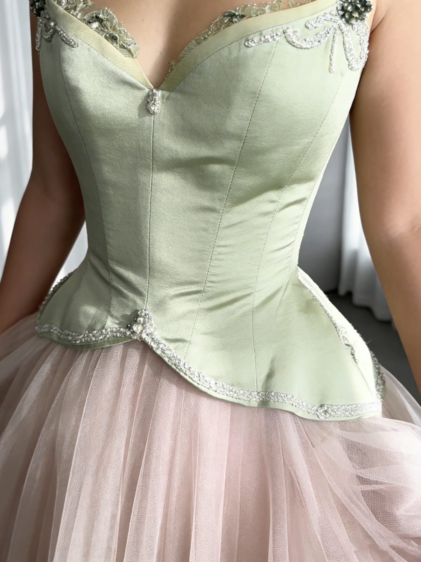 Pretty Strapless Tulle Beaded A Line Long Evening Dress Birthday Prom Dresses SP2051
