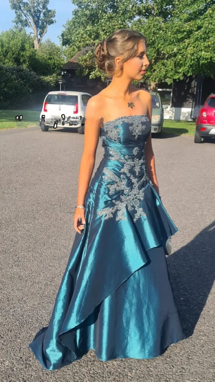 Retro Blue Strapless Satin Appliques Beaded Long Evening Dress Birthday Prom Gowns SP2118