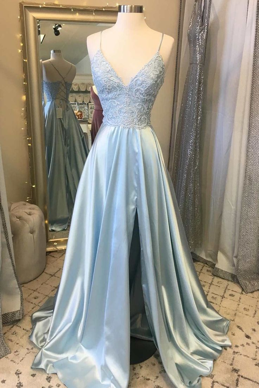 Light Blue Lace Lace-Up Back A-Line Prom Dress with Slit Y7424