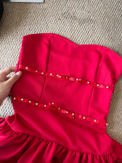 Fashion Sweetheart Neck Short 7th Grade Homecoming Dress Red Satin A Line Birthday Dress SP2333