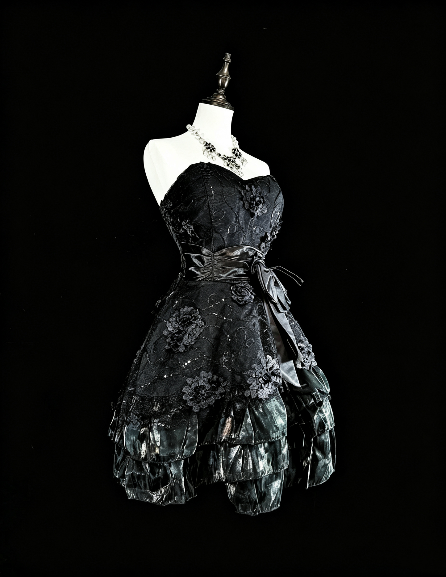 Sexy Black Strapless Satin Tulle Sequin Floral A Line Short Graduation Homecoming Dress Cocktail Dress SP3398