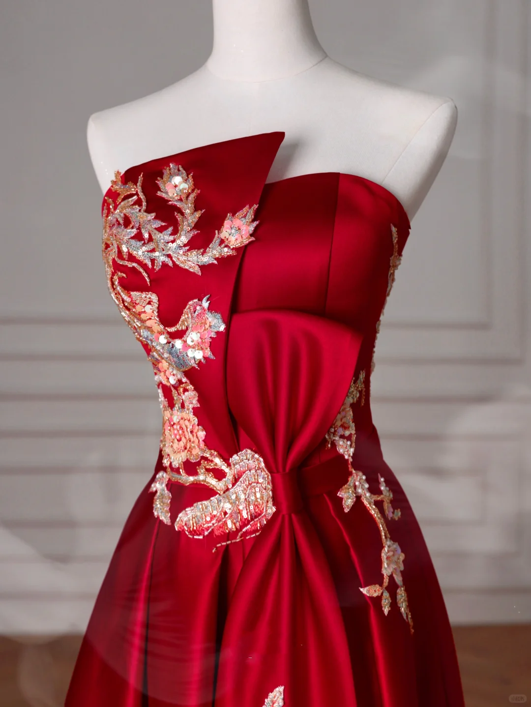Gorgeous Red Satin Sequin Embroidery A Line Prom Dress,Strapless Evening Dress Y8631