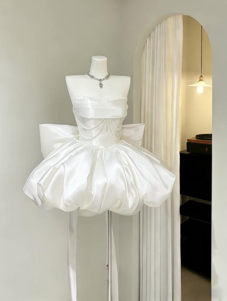 Sweet White Satin A Line Short 16th Birthday Outfits Strapless Formal Graduation Homecoming Dress SP2398