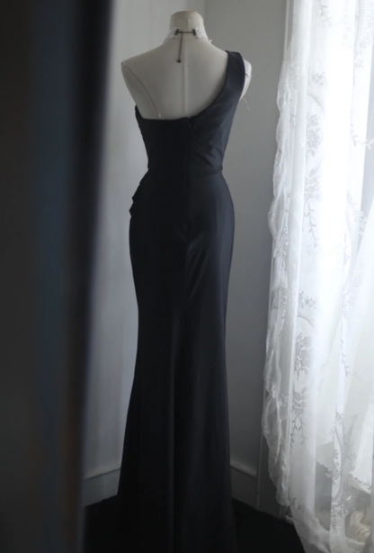 Classic Black One Shoulder Satin Mermaid Long Wedding Guest Dress Formal Evening Dress SP1235