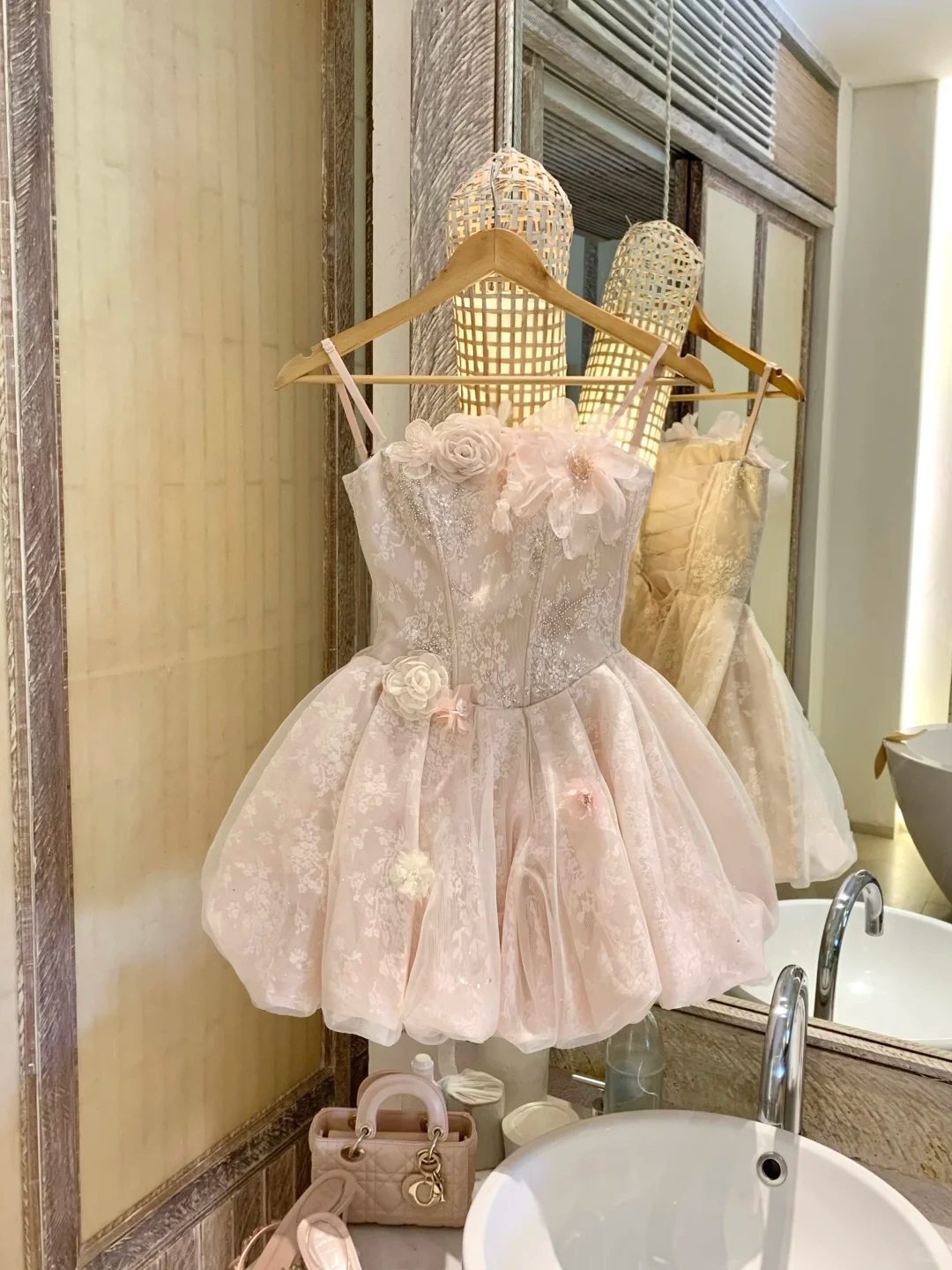 Glamorous Spaghetti Straps Tulle Lace Beaded A Line Short 6th Grade Homecoming Dress Pink Mini Birthday Outfits With Appliques SP2358