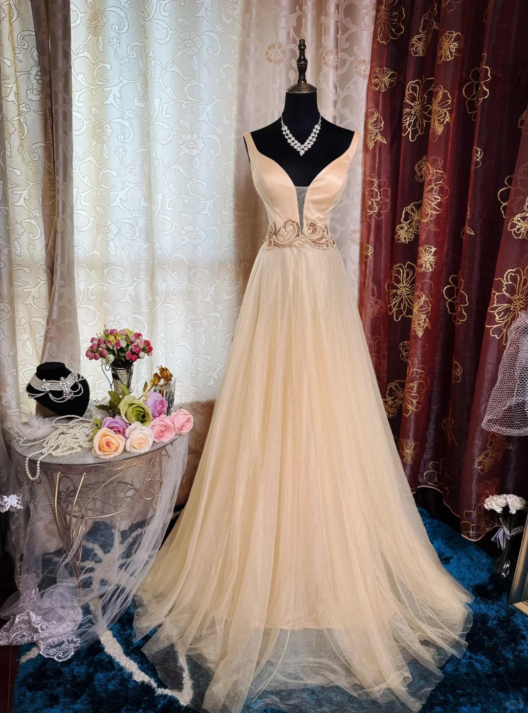 Retro Sleeveless Tulle Beaded A Line Long Wedding Guest Dress Formal Evening Dress SP2381