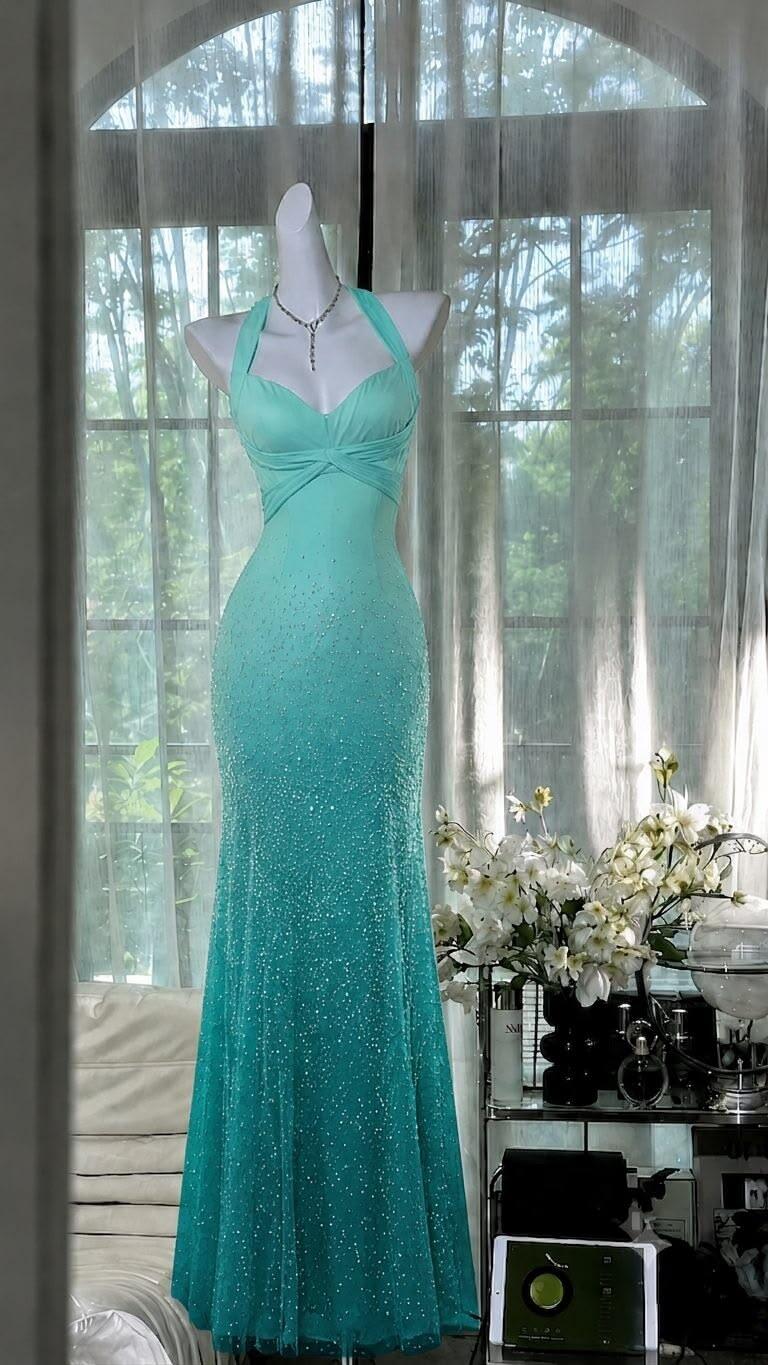Elegant Halter Ombre Mint Green Chiffon Beaded Mermaid Long Prom Dress Party Gown SP3957
