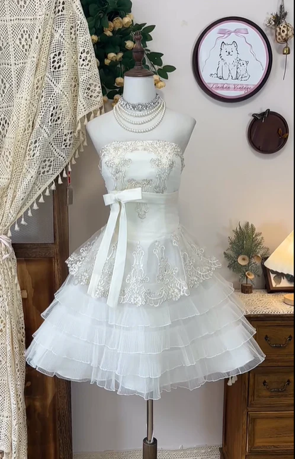 Charming Strapless White Tulle Lace Layered Short Wedding Dress Homecoming Dress Y8880