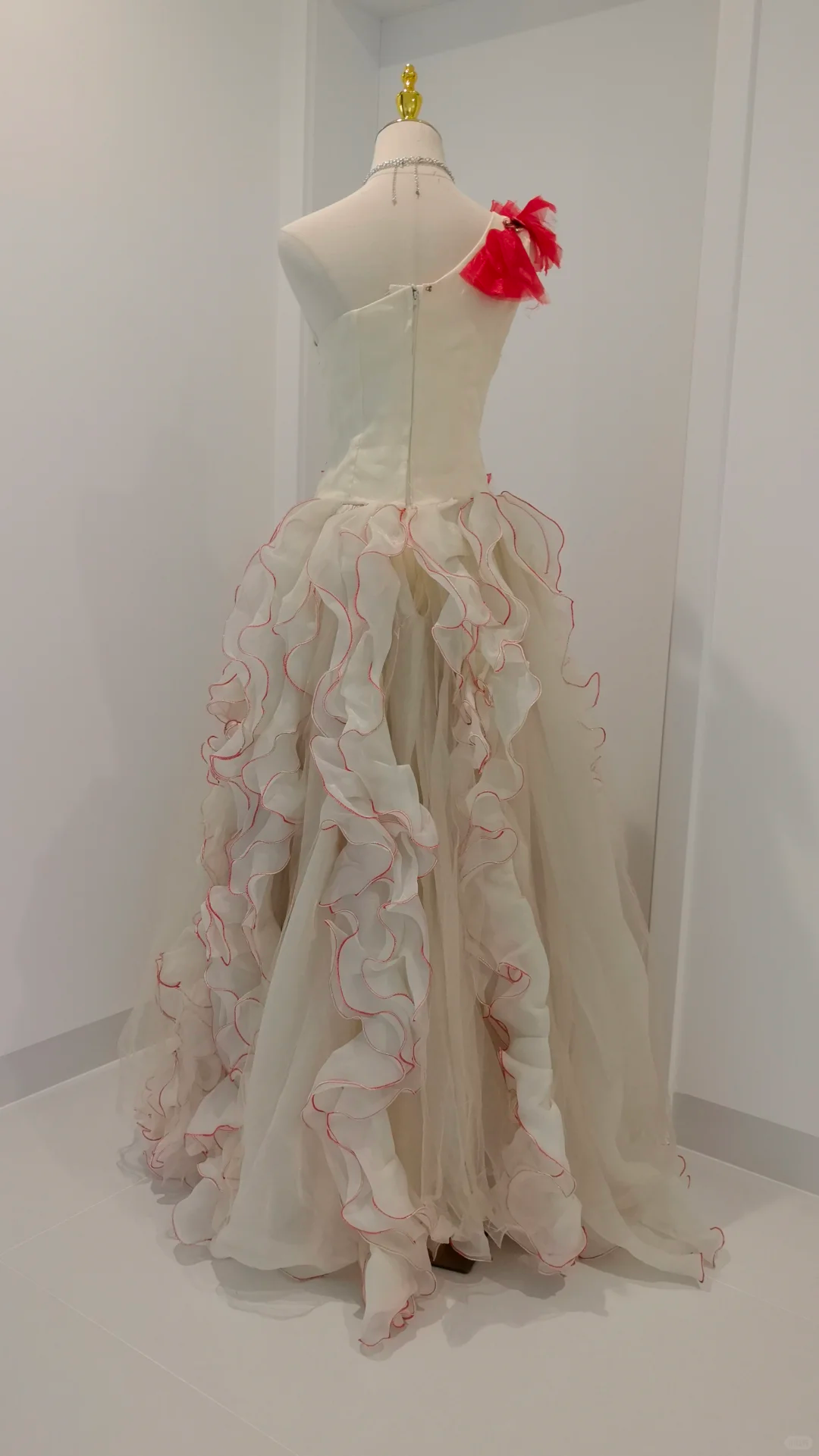 Unique One Shoulder Tulle Appliques Beaded Chiffon Ruffles Long Prom Dress Birthday Party Dress SP2328