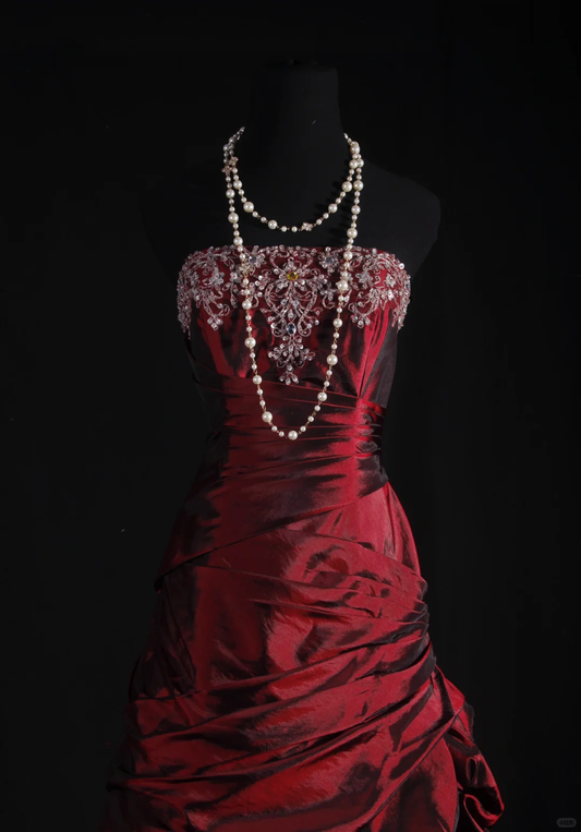 Vintage Strapless Ball Gown Burgundy Satin Beaded Long Party Dress Prom Dress SP2157