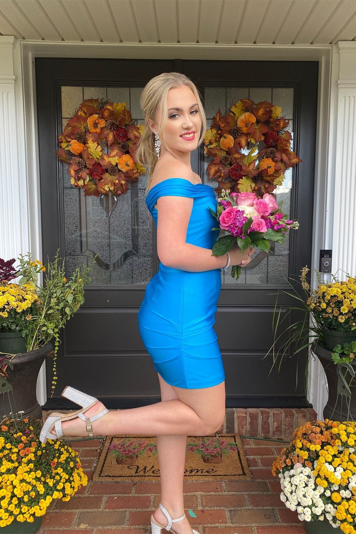 Simply Blue Off the Shoulder Bodycon Mini Homecoming Dress Y3016