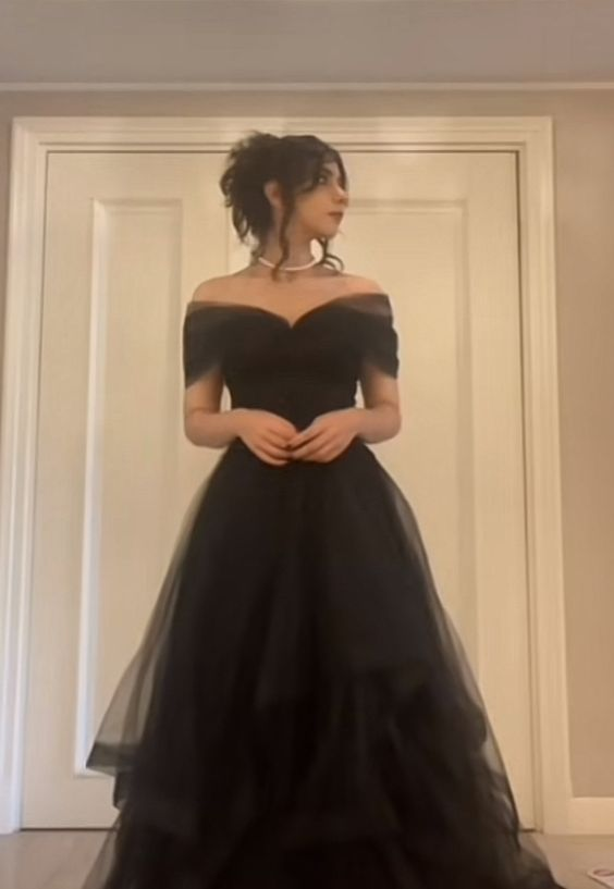 Black Off The Shoulder Tulle Long Prom Dress,Black Formal Graduation Evening Dress Y7351