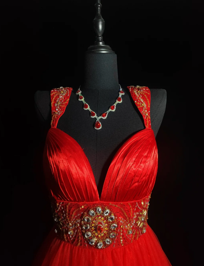 Charming Red Satin Tulle Pleated A Line Long Prom Dress Evening Dress With Beaded SP439