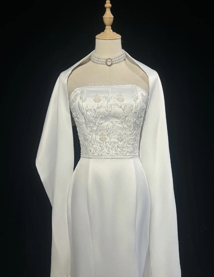 Charming Strapless Satin Beaded Mermaid Evening Dress White Long Birthday Dress SP1790